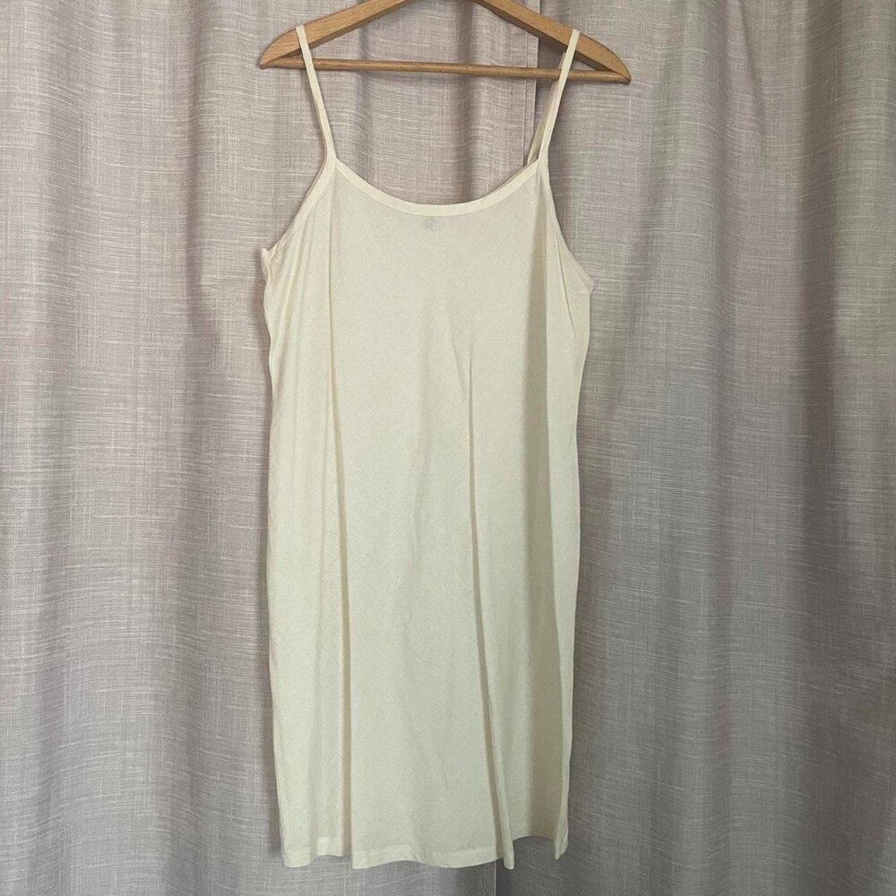 D?EN Women White and Cream Dress
